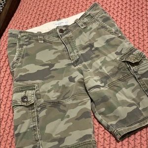 Abercombie kids cargo military shorts